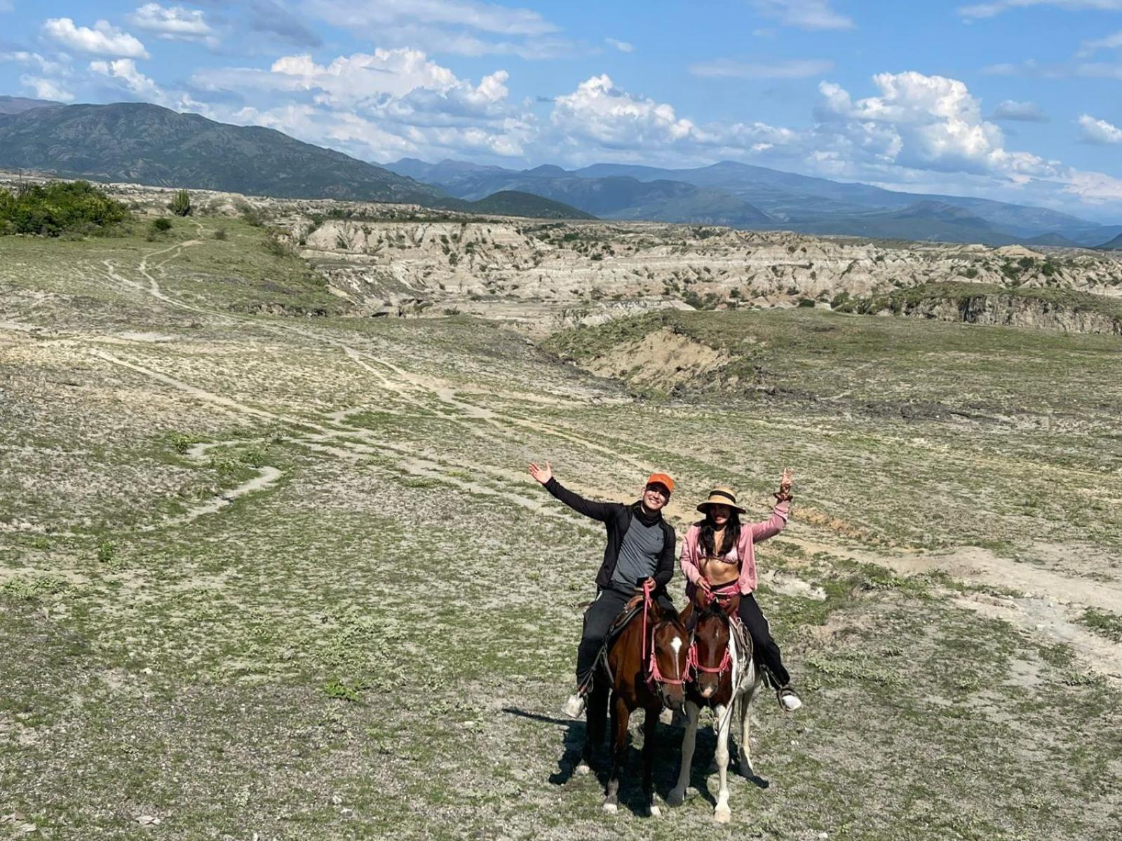 Estadero Los Hoyos Villavieja Dış mekan fotoğraf